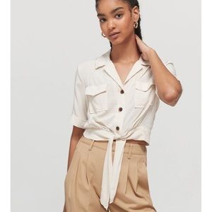 URBAN OUTFITTERS Fawn Tie-Front Cropped Top